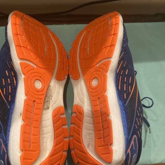 mens asics sneakers - Picture 3 of 9